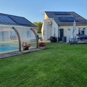 Villa M Et M, Nébouzat